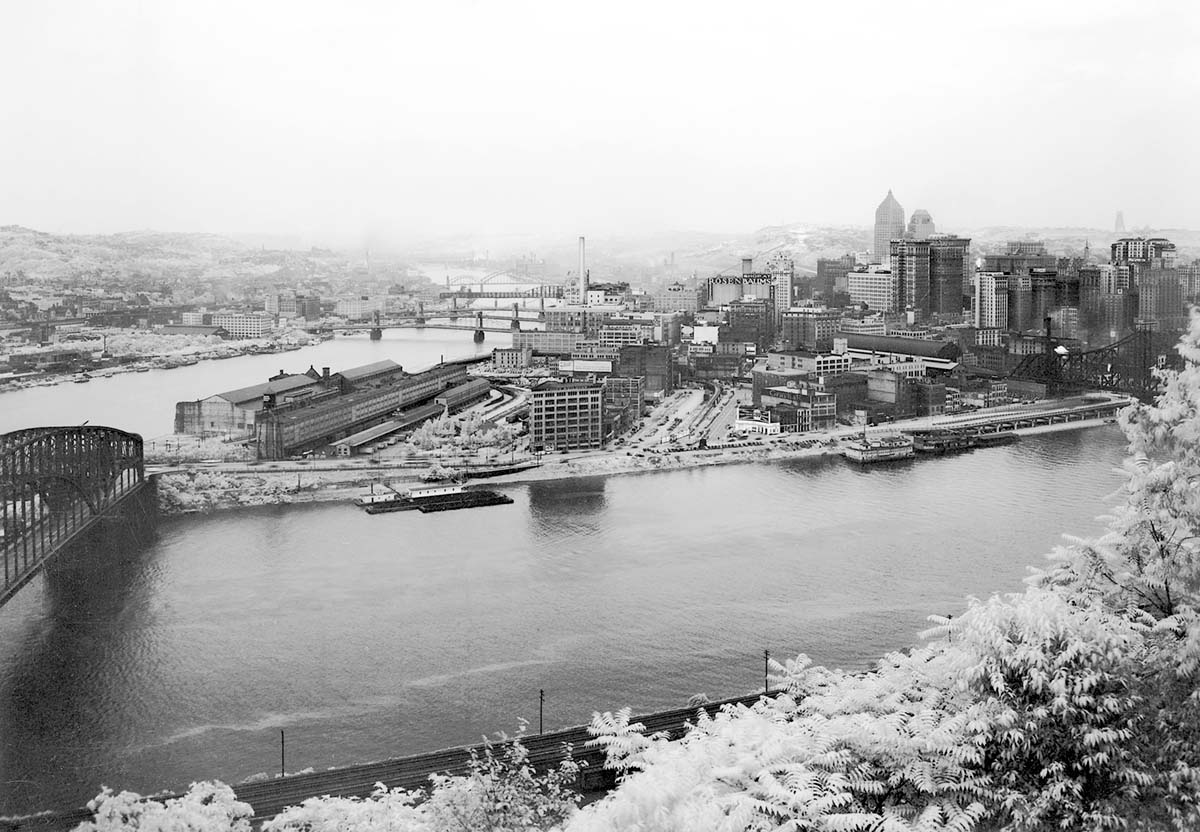 Pittsburgh. Panorama of city