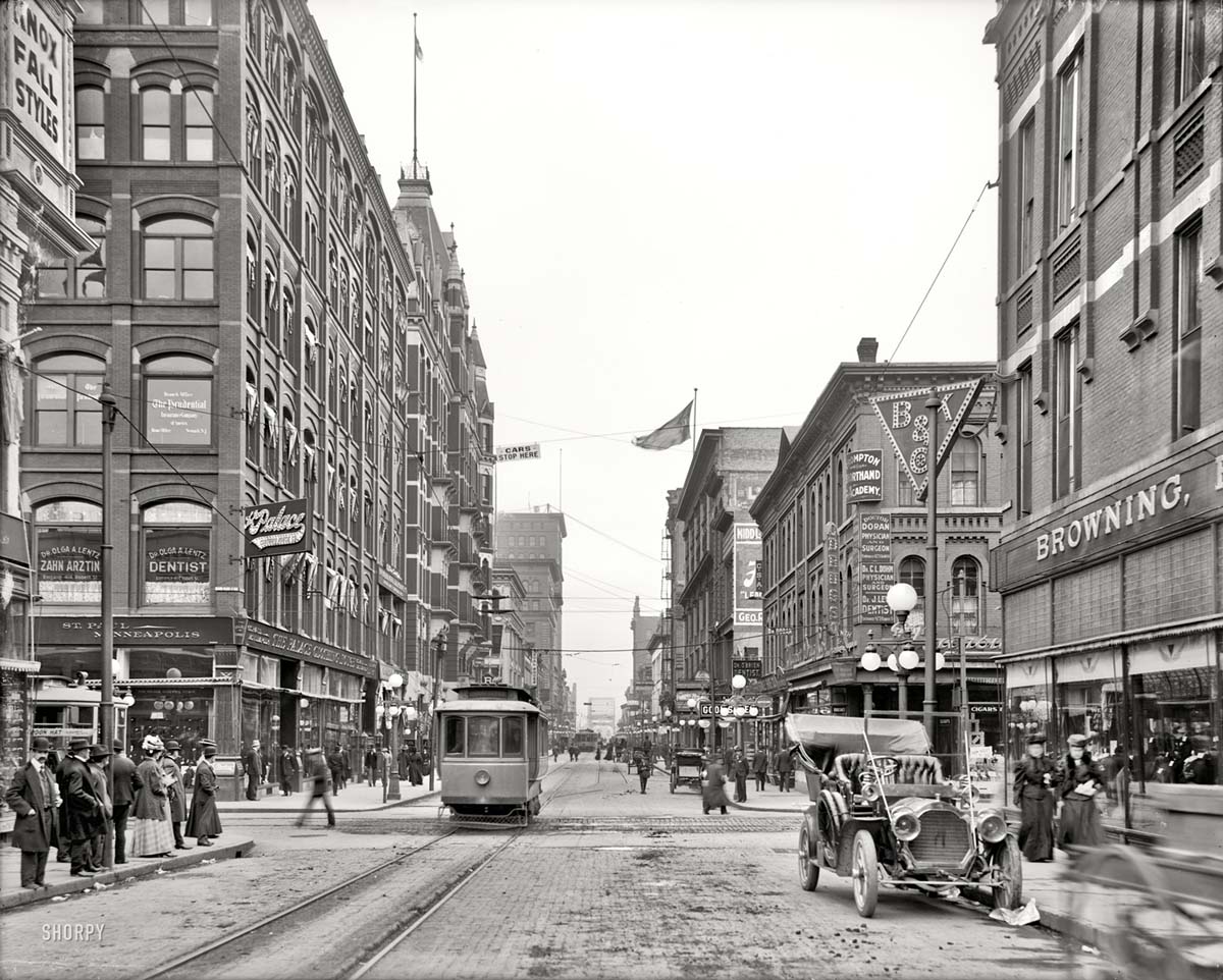 Saint Paul. Robert Street, circa 1908