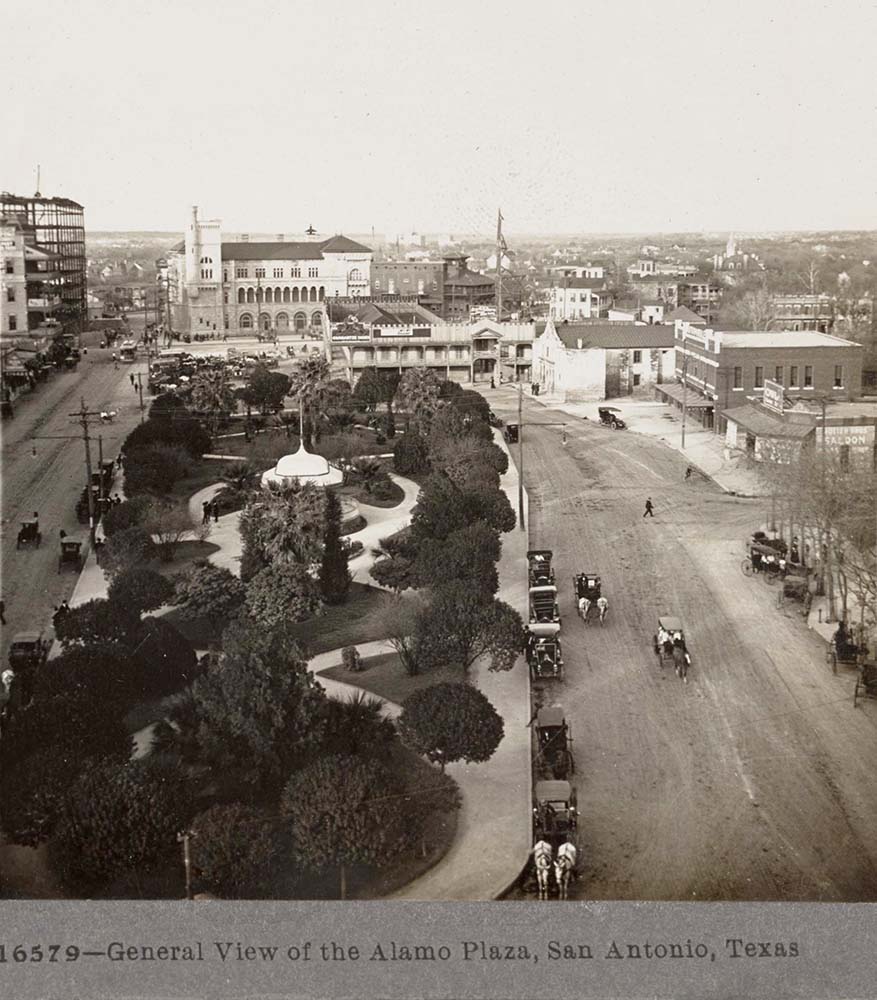 San Antonio, Texas. View of the Alamo Plaza, 1909