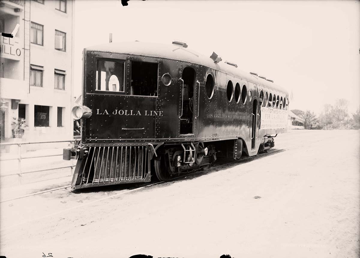 San Diego, California. Gasoline motor car running from San Diego, La Hoya, between 1900 and 1920