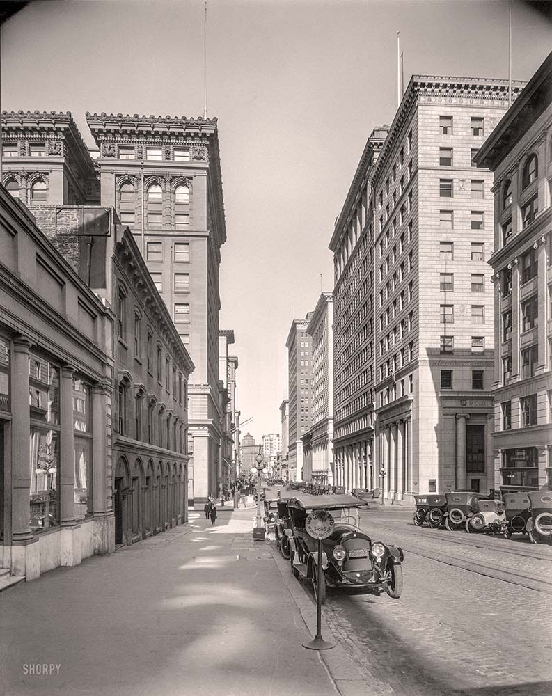 San Francisco, California. California Street east from Montgomery, 1921
