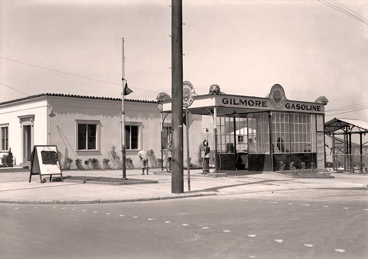 San Francisco, California. Gilmore Gasoline service station, 1920s