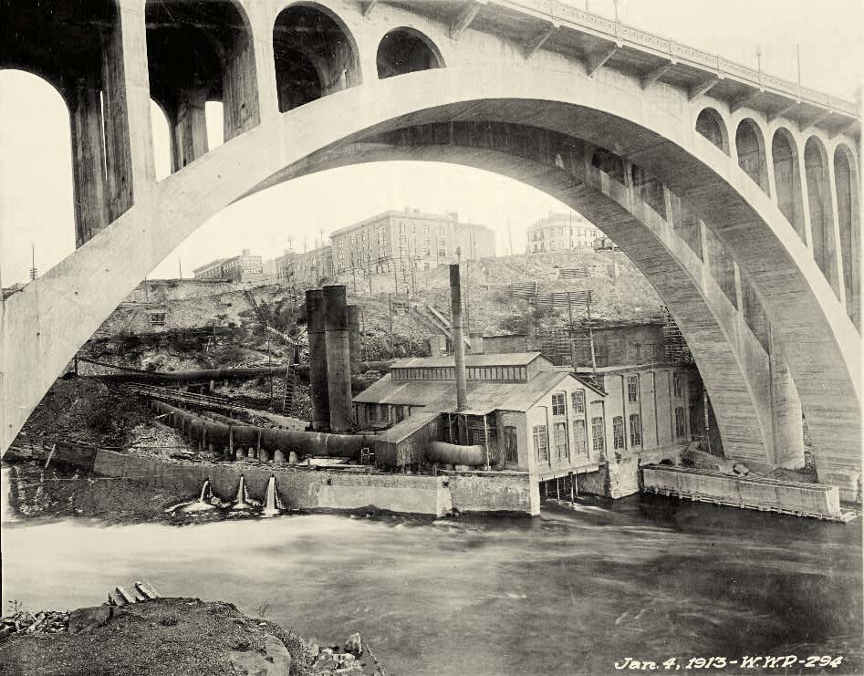 Spokane. Monroe Street Plant under Monroe Street Bridge, 1913