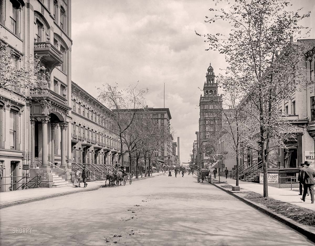 Toledo, Ohio. Madison Avenue, Hotel Madison at left, circa 1905