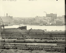 Toledo. Maumee River waterfront, circa 1910