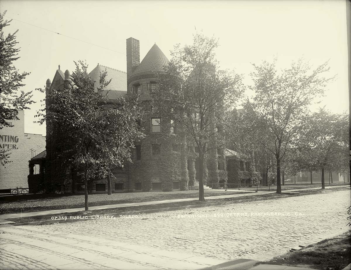Toledo, Ohio. Public Library, 1899