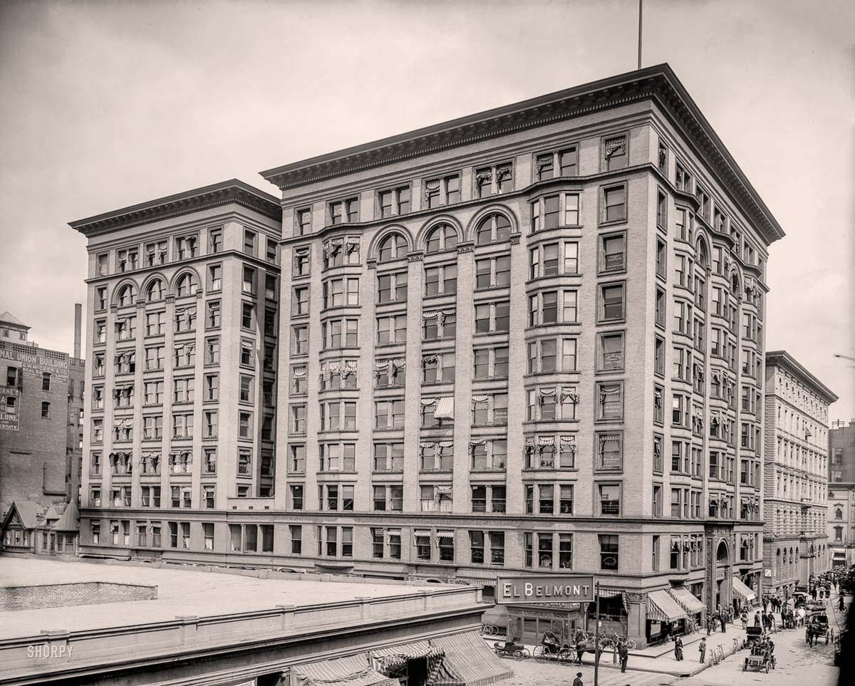 Toledo, Ohio. Madison Avenue, Spitzer Building, 1905
