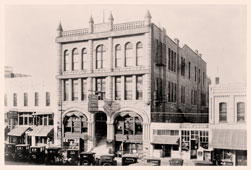 Topeka. Crane and Co in Thatcher building, between 1900 and 1920