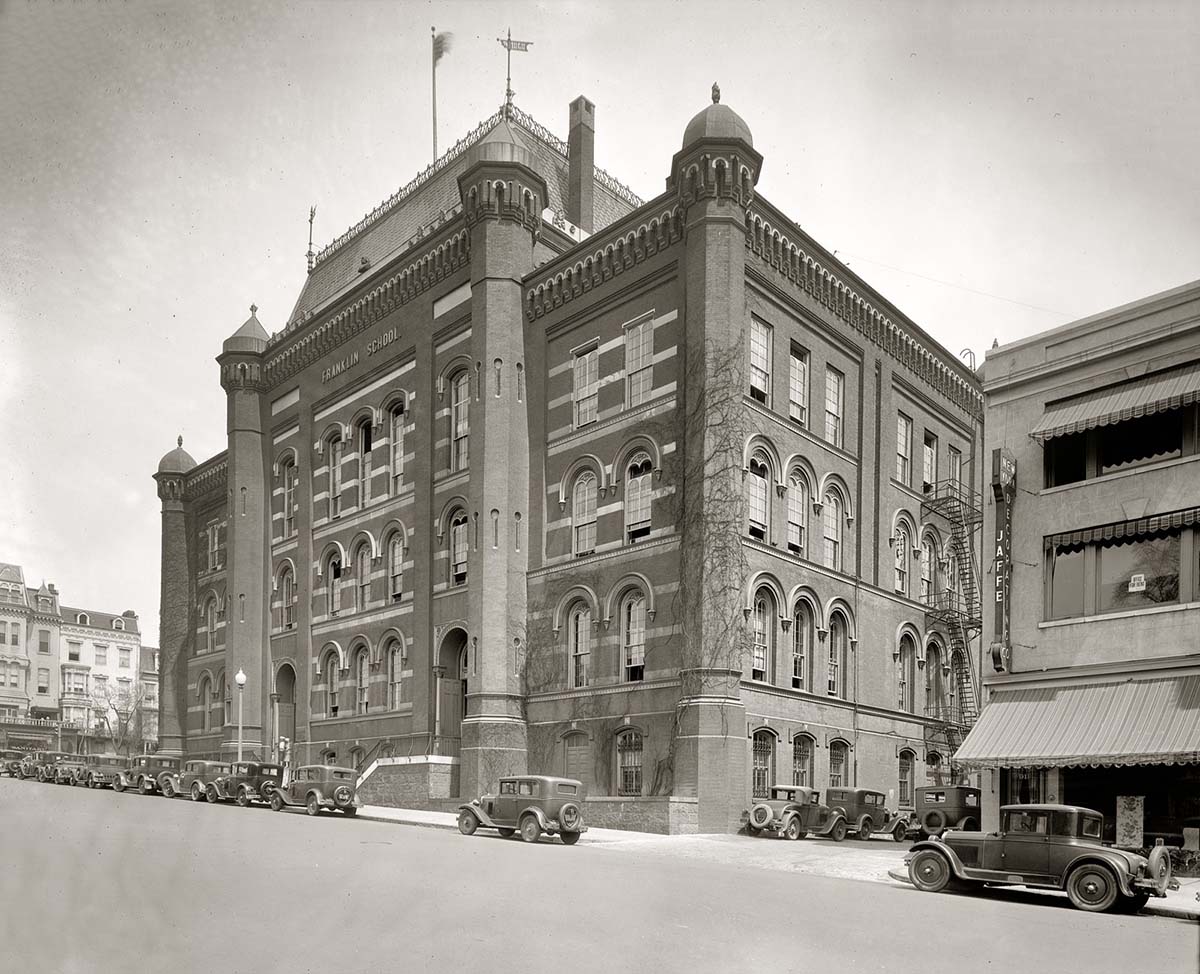 Washington, DC. Franklin School building, 13th Street NW, circa 1930