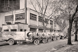 Washington. Fussell-Young Ice Cream Co trucks, 1928